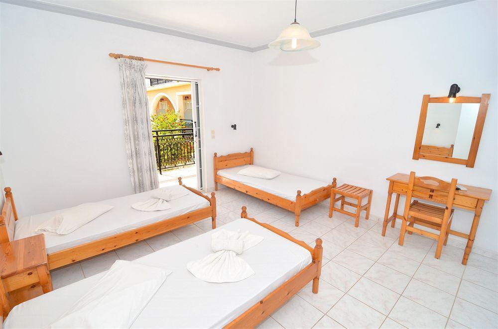 مدينة زاكينثوس Athina Apartments المظهر الخارجي الصورة